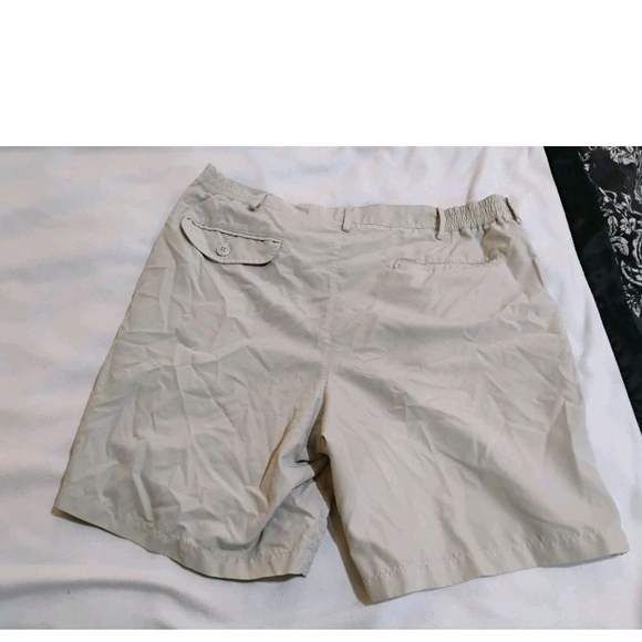 Weekenders Men's Khaki Shorts - Picture 7 of 12